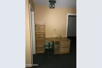 404 S Pratt Avenue, Carson City, NV 89701 - Photo 24