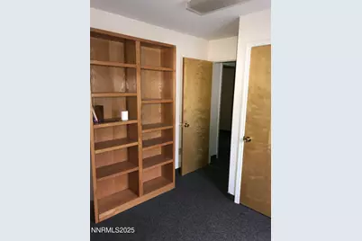 404 S Pratt Avenue, Carson City, NV 89701 - Photo 12