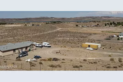 2530 Revere Street, Silver Springs, NV 89429 - Photo 2