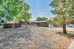 1329 Stanford Dr, Carson City, NV 89701 - Photo 2