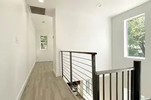 446 Roberts St, Reno, NV 89502 - Photo 8