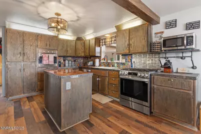 270 Elm Street, Fernley, NV 89408 - Photo 8