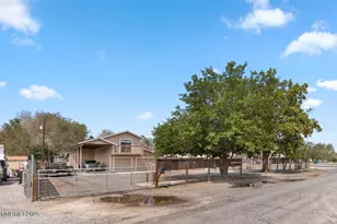 270 Elm St, Fernley, NV 89408 - Photo 4