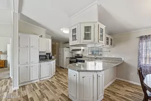 870 Jennys Ln, Fernley, NV 89408 - Photo 22