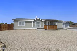 870 Jennys Ln, Fernley, NV 89408 - Photo 2