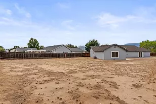 1286 Currycomb Cir, Minden, NV 89423 - Photo 36