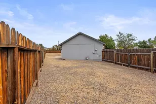 1286 Currycomb Cir, Minden, NV 89423 - Photo 40