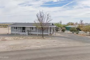 2880 Talapoosa St, Silver Springs, NV 89429 - Photo 4