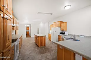 3900 Van Diest Rd, Grass Valley, NV 89445 - Photo 12