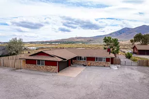8350 Osage Rd, Reno, NV 89508 - Photo 4