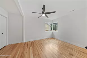 625 Hunter Lake Dr, Reno, NV 89509 - Photo 20