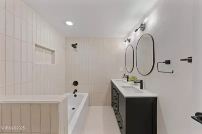 625 Hunter Lake Drive, Reno, NV 89509 - Photo 34