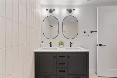 625 Hunter Lake Drive, Reno, NV 89509 - Photo 36