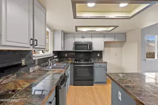 997 Ridgeview Dr, Carson City, NV 89705 - Photo 14