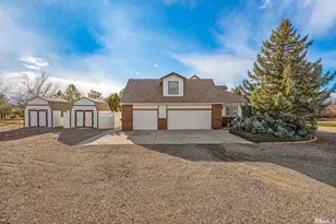 1973 Arabian Ln, Gardnerville, NV 89410 - Photo 18
