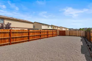 8933 Quail Fls Dr, Reno, NV 89506 - Photo 22