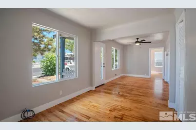 210 Cheney Street, Reno, NV 89502 - Photo 4