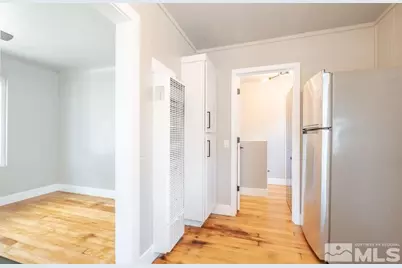 210 Cheney Street, Reno, NV 89502 - Photo 14