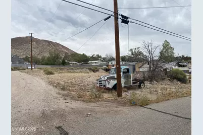 444 E Valley View Avenue #008-321-06, Tonopah, NV 89049 - Photo 2