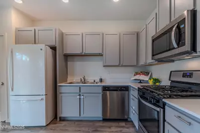 8796 Scenic Sky Drive, Reno, NV 89506 - Photo 16