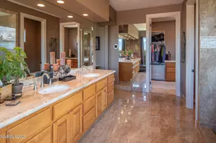 4905 Mountainshyre Rd, Reno, NV 89519 - Photo 22