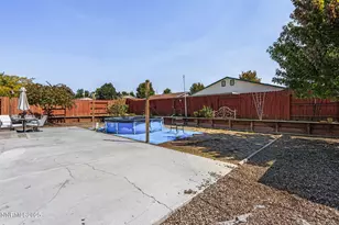 18260 Alderwood Ct, Reno, NV 89508 - Photo 14