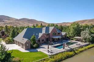 55 Hidden Lake Dr, Reno, NV 89521 - Photo 60