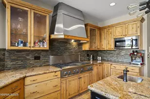 55 Hidden Lake Dr, Reno, NV 89521 - Photo 20