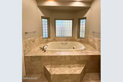 3140 Scarlet Oaks Court, Sparks, NV 89436 - Photo 12