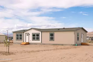 7565 Springfield Rd, Silver Springs, NV 89429 - Photo 24