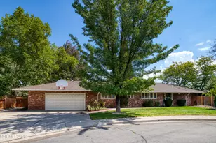 2350 Barnes Cir, Reno, NV 89509 - Photo 1