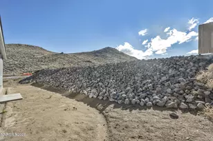 8470 Endor Dr, Reno, NV 89506 - Photo 8