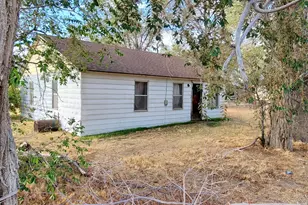 1625 E 2nd St, Winnemucca, NV 89445 - Photo 1