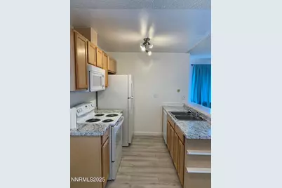 710 Jamaica Avenue #4, Reno, NV 89502 - Photo 4