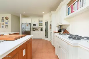 1030 Country Ln, Gardnerville, NV 89460 - Photo 18