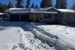 302 Griffin Ct, Stateline, NV 89449 - Photo 1