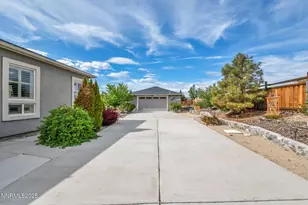 415 Sunset Springs Ln, Sparks, NV 89441 - Photo 10