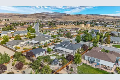 415 Sunset Springs Lane, Sparks, NV 89441 - Photo 8