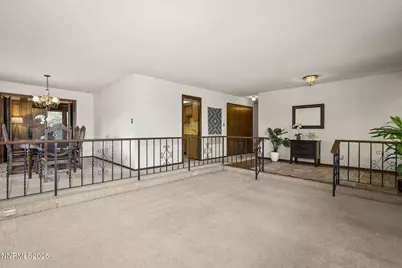 2240 W Plumb Lane, Reno, NV 89509 - Photo 8