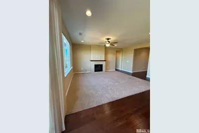 5421 Energystone Drive, Sparks, NV 89436 - Photo 4