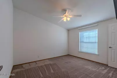 1535 Lincoln Circle, Silver Springs, NV 89429 - Photo 18