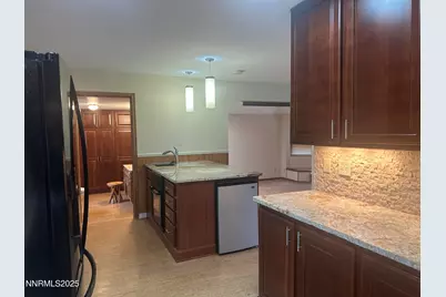 880 Ruby Avenue, Reno, NV 89503 - Photo 10