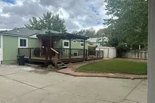 880 Ruby Ave, Reno, NV 89503 - Photo 34