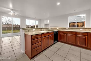 1710 Trail Creek Way, Reno, NV 89523 - Photo 8