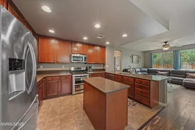 7045 Krug Drive, Sparks, NV 89436 - Photo 12
