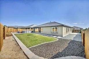 1071 Iron King Dr, Sparks, NV 89441 - Photo 28