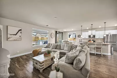 1071 Iron King Drive, Sparks, NV 89441 - Photo 14