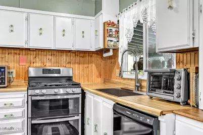 4000 Bobolink Circle, Reno, NV 89508 - Photo 6