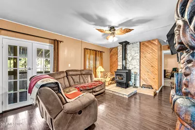 4000 Bobolink Circle, Reno, NV 89508 - Photo 8