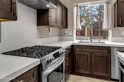 10595 Baton Court, Reno, NV 89521 - Photo 16